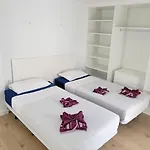 アパート Con Piscina Privada