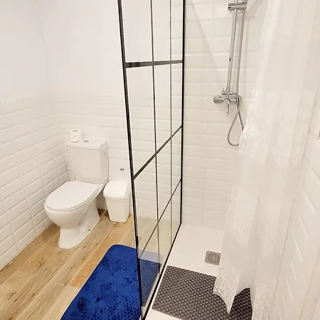 Con Piscina Privada