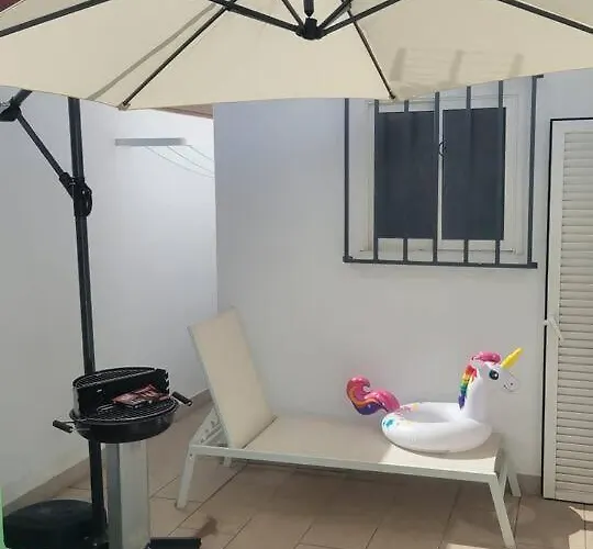 Con Piscina Privada *