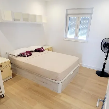 Con Piscina Privada Apartmán