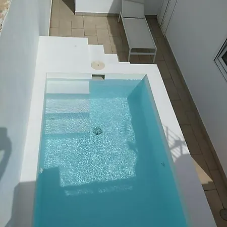 Apartmán Con Piscina Privada *
