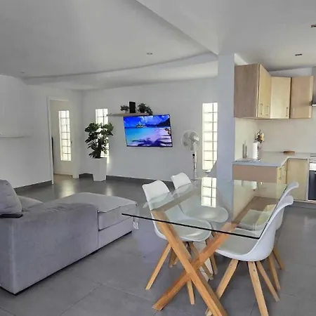 Piscina, Terraza Y Barbacoa En Tenerife Sur Appartement San Miguel de Abona